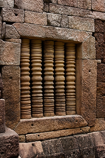 27-Prasat Ta Muen Thom-041